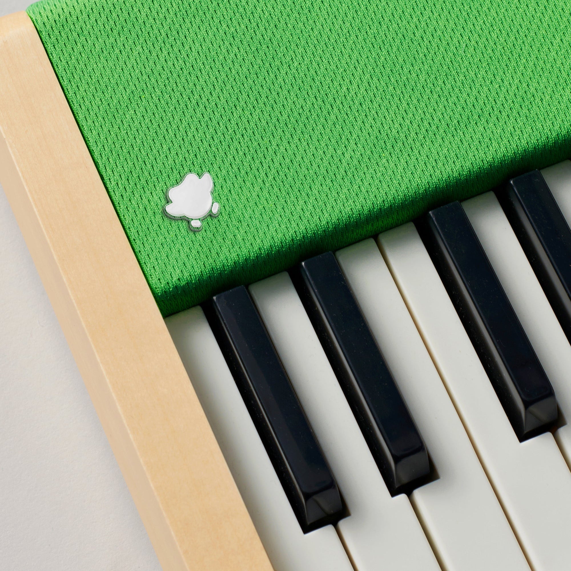 Loog x Duolingo Piano – Duolingo Europe